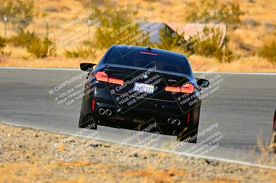 media/Nov-16-2024-Extreme Speed (Sat) [[6587d07cc4]]/Gold Group/Session 3 (The Bowl)/